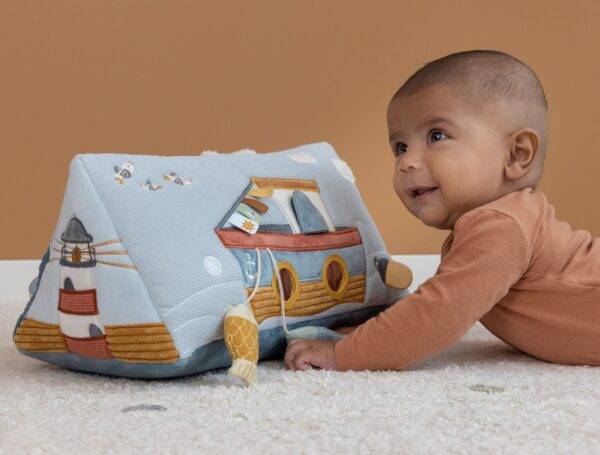 Sailors Bay Activity Triangle -